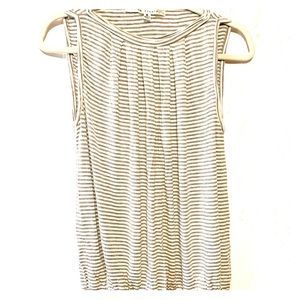 Women’s sleeveless top